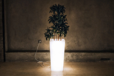 Светящееся LED кашпо-конус FLOW L 220V White