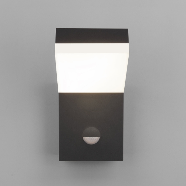 Уличный настенный светодиодный светильник Sensor IP54 с датчиком движения 1541 TECHNO LED черный